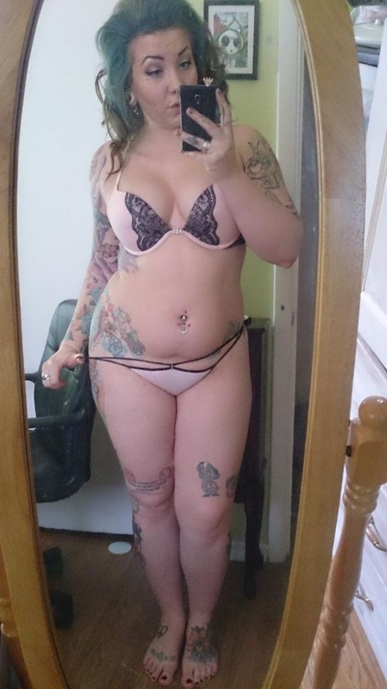 Dahlia Dee Gorge profonde