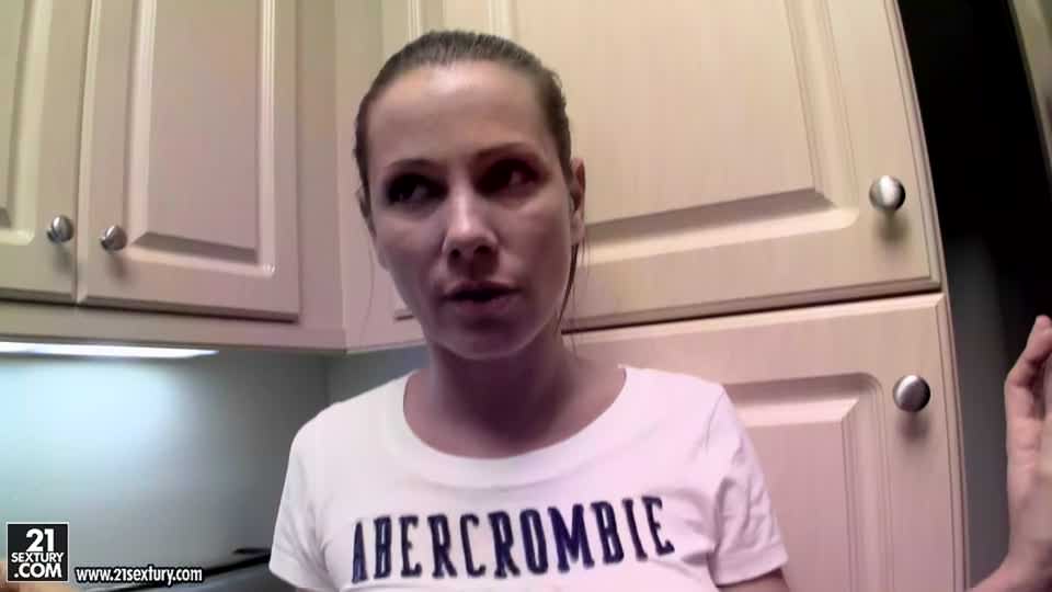 Up close and personal: cooking with Cindy Hope - 2.