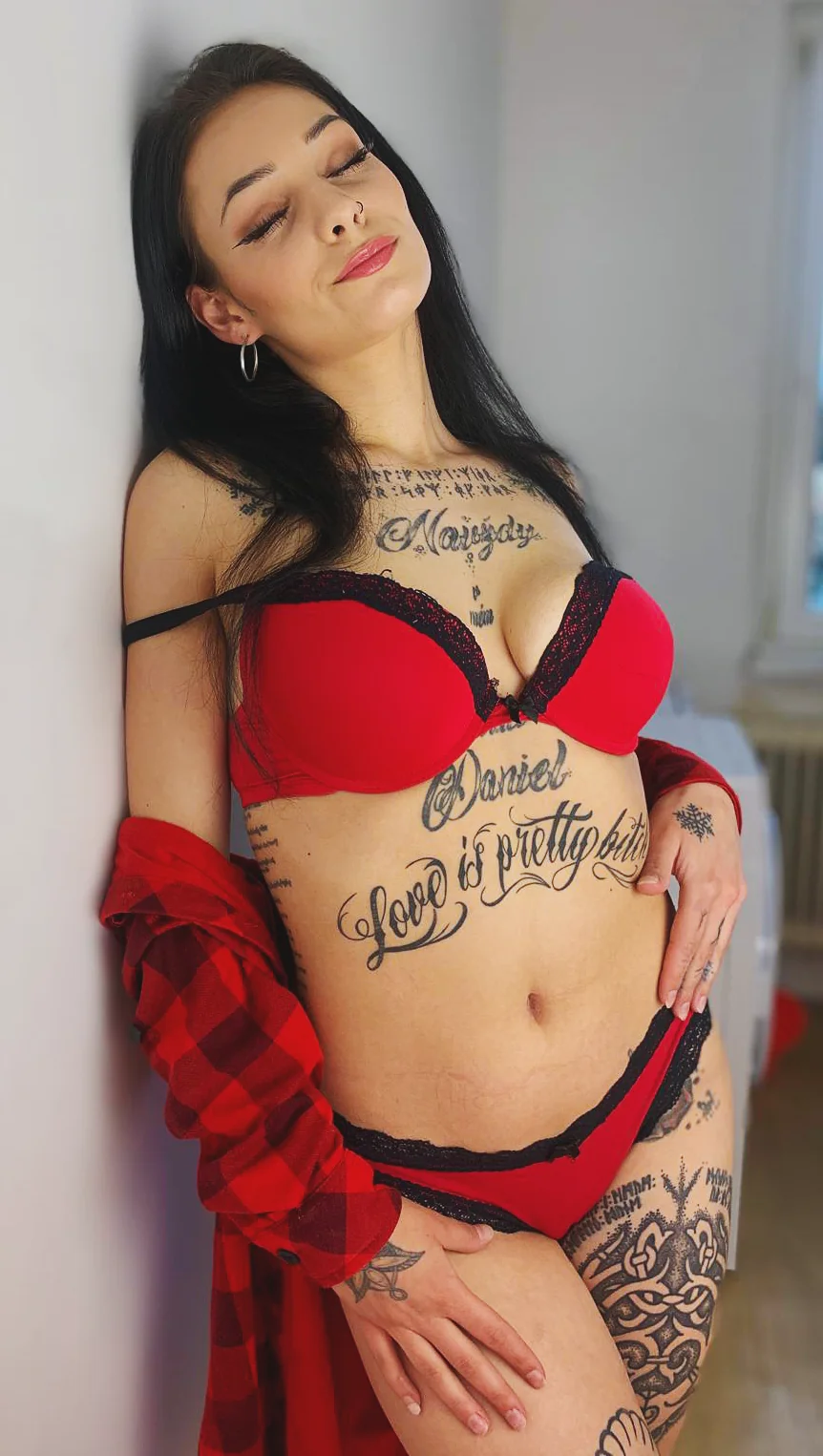 Photo HD Alexa Throat - 1