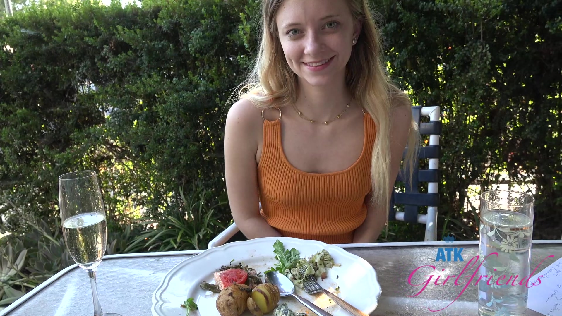 Dinner and sex with Riley!