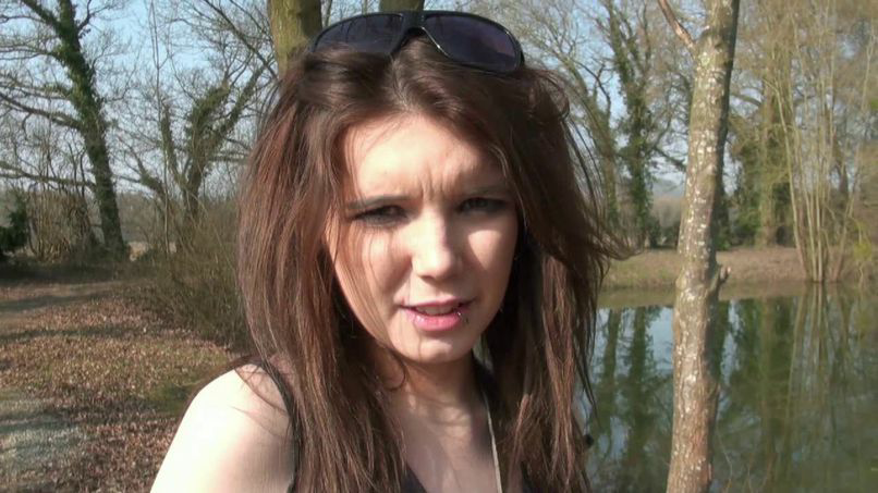 At 18, Angela Is Trying to Gang-Bang!