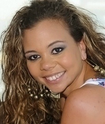 Photo HD Nychole Mac - 2