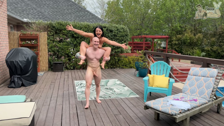 Lift and Carry With Nadia White