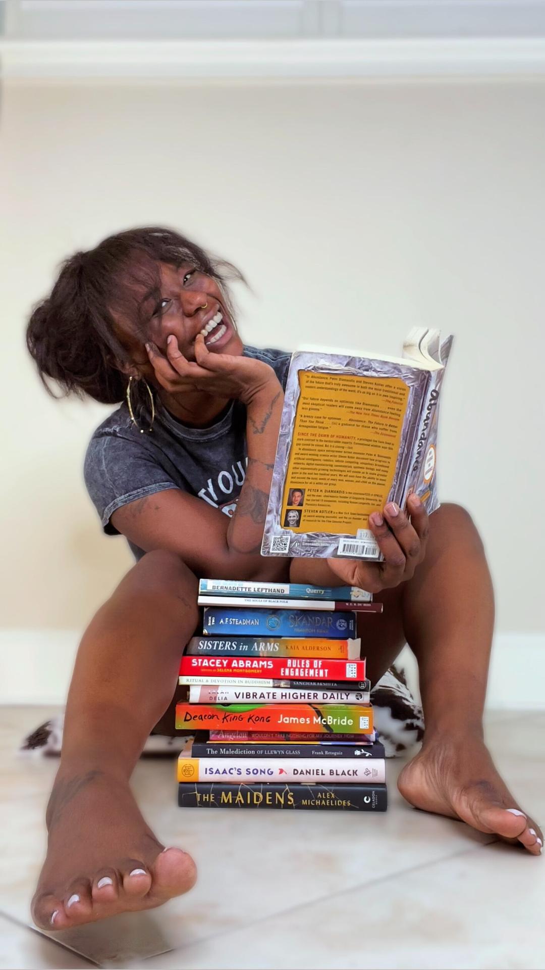 Photo HD Raina Readswell - 3