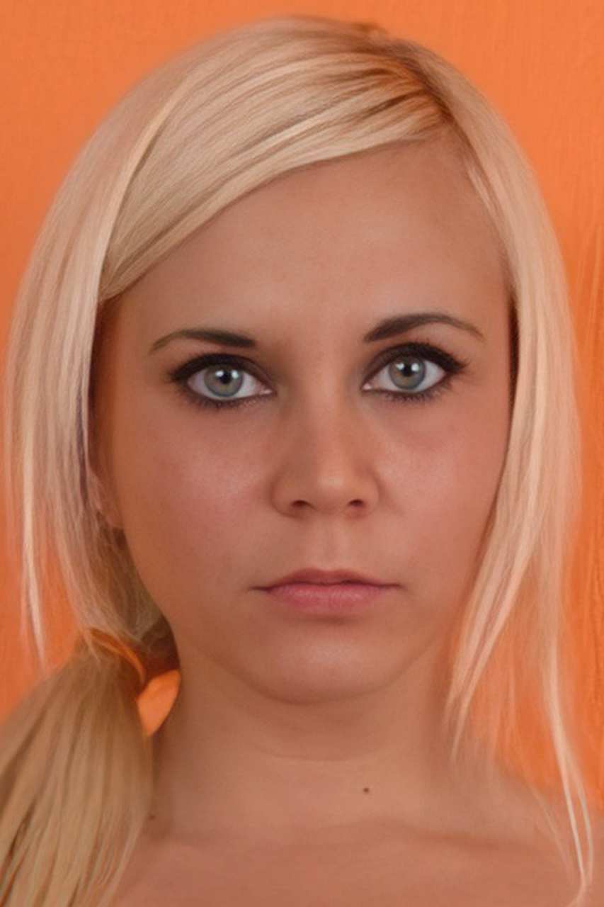 Photo HD Sarah Lewis - 1