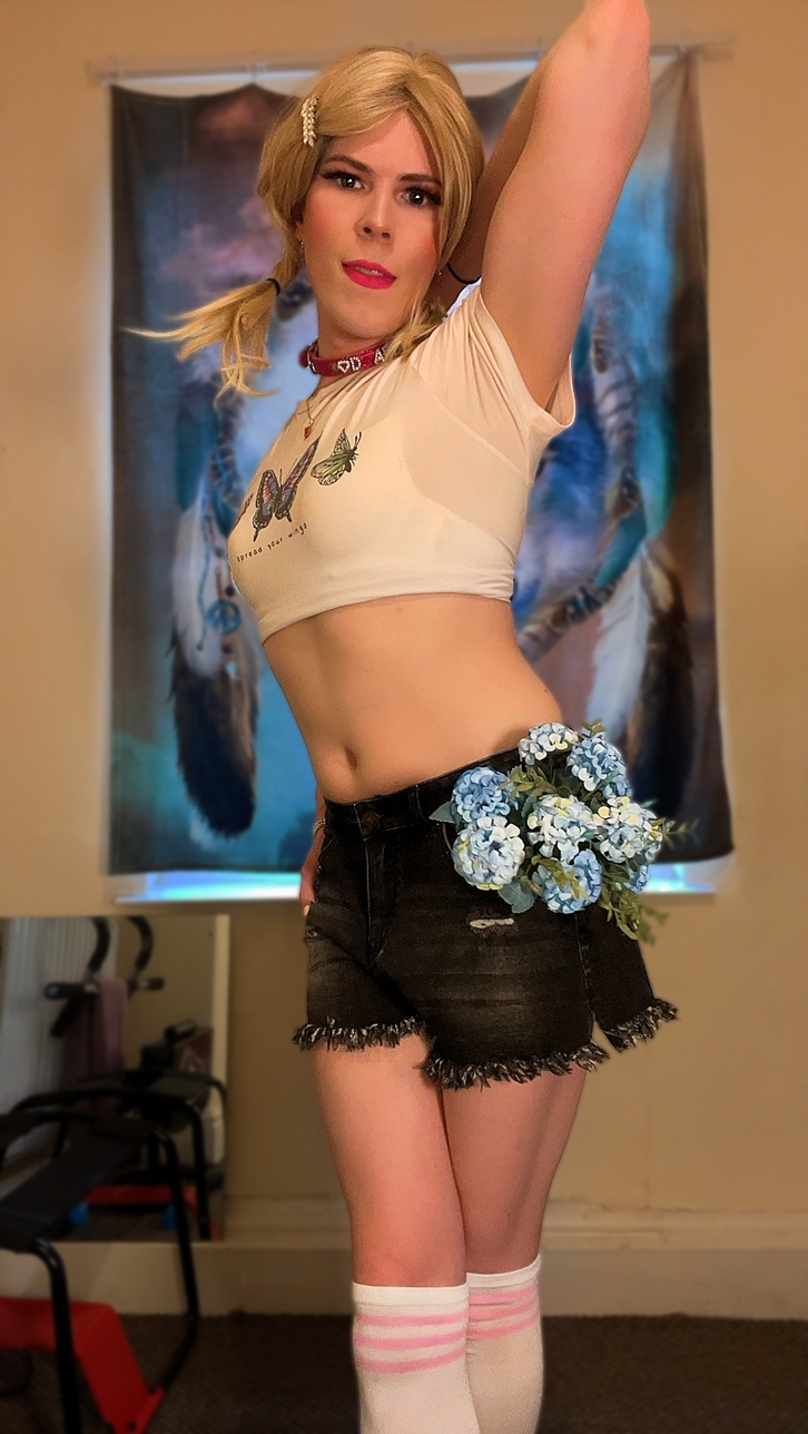 Jessica Bloom Femdom