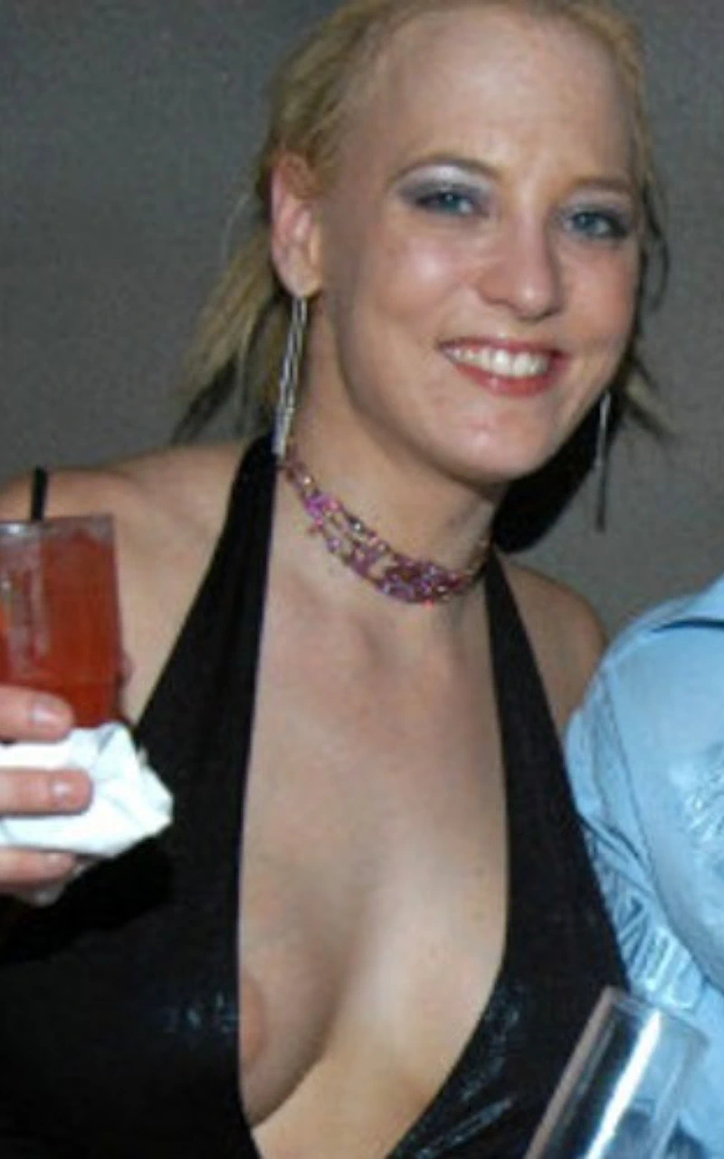 Photo HD Becca Bratt - 1