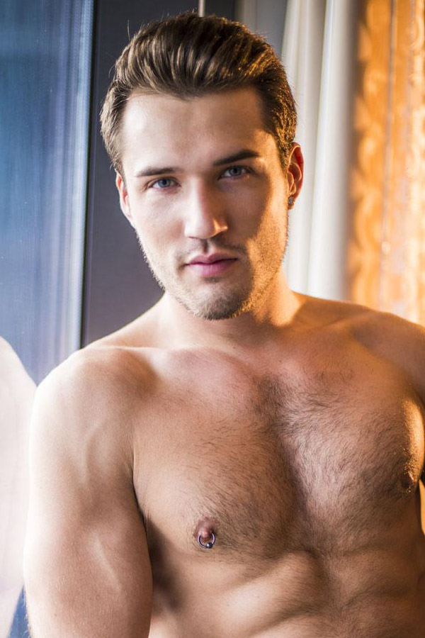 Photo HD Theo Ford - 1