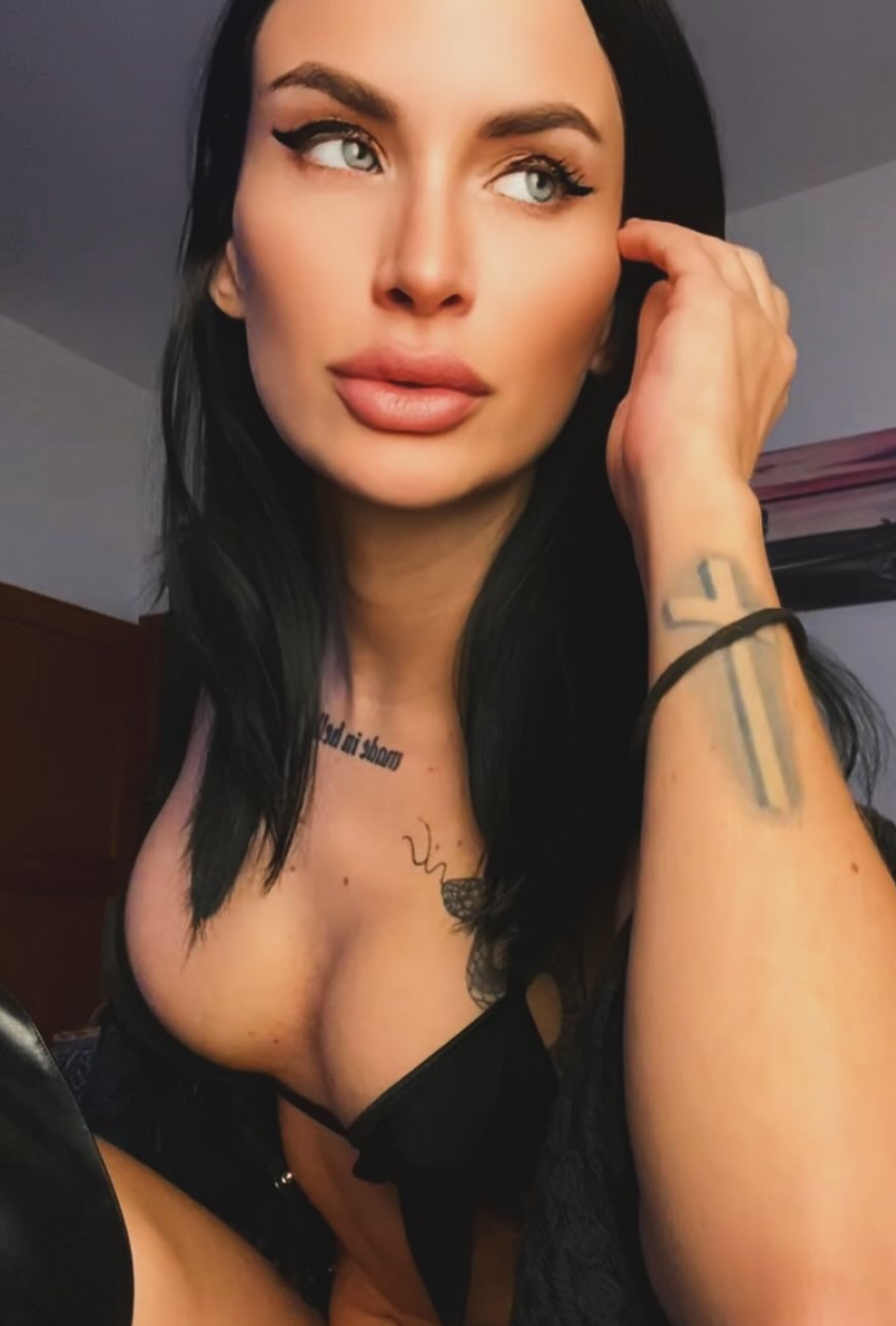 Photo HD Rebecca Costa - 5