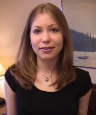 Photo HD Claire O'Connell - 1