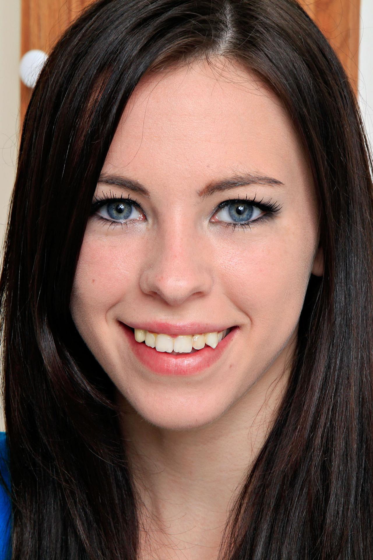 Veronica Radke Passion-HD