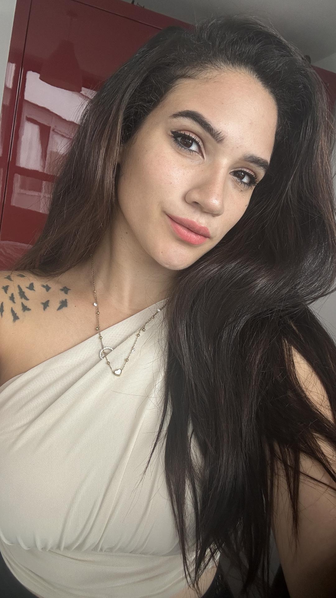 Lana Noccioli Domination