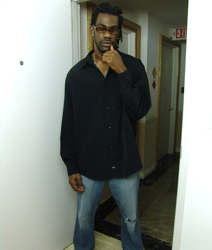 Photo HD John E. Depth - 1