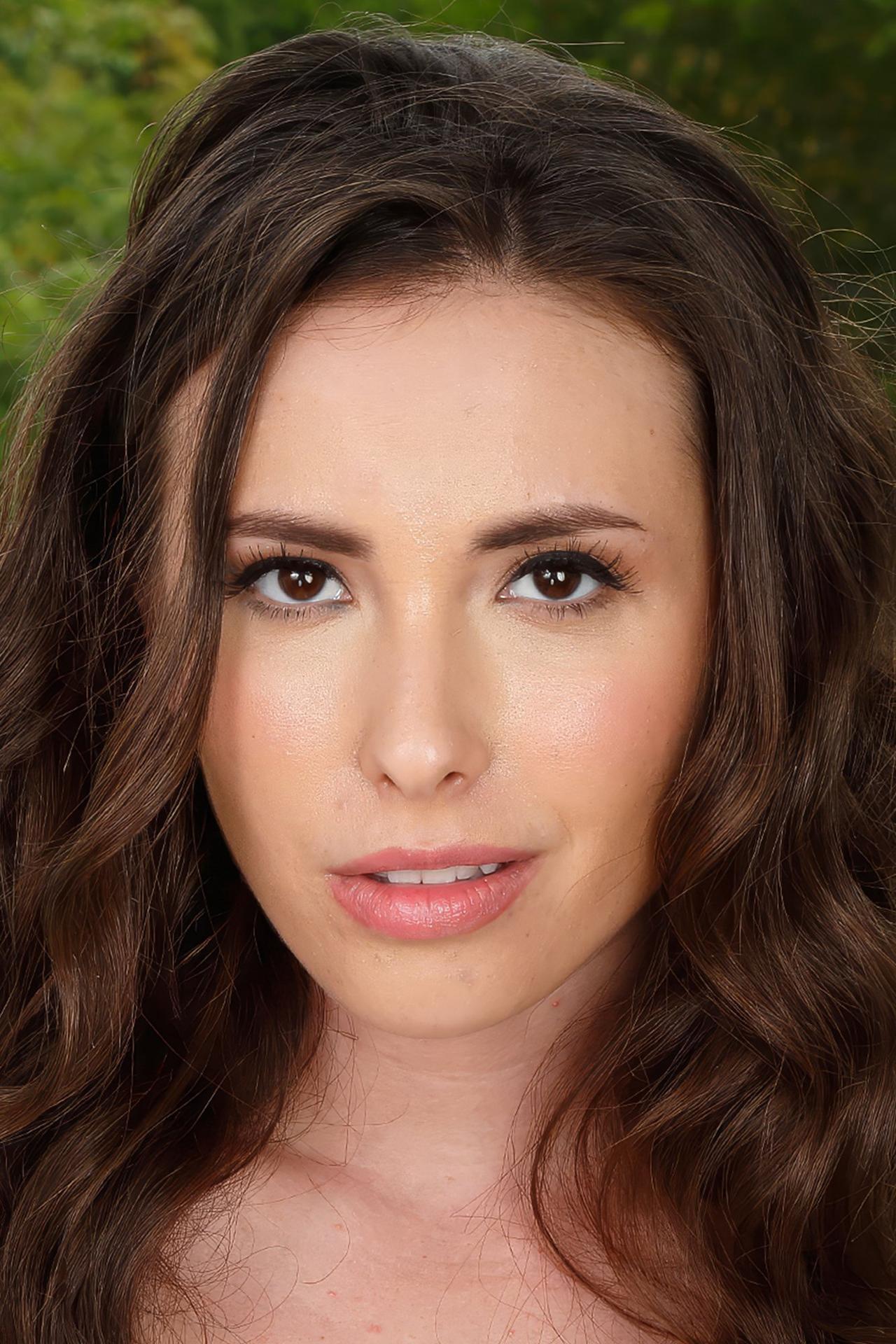 Photo Casey Calvert