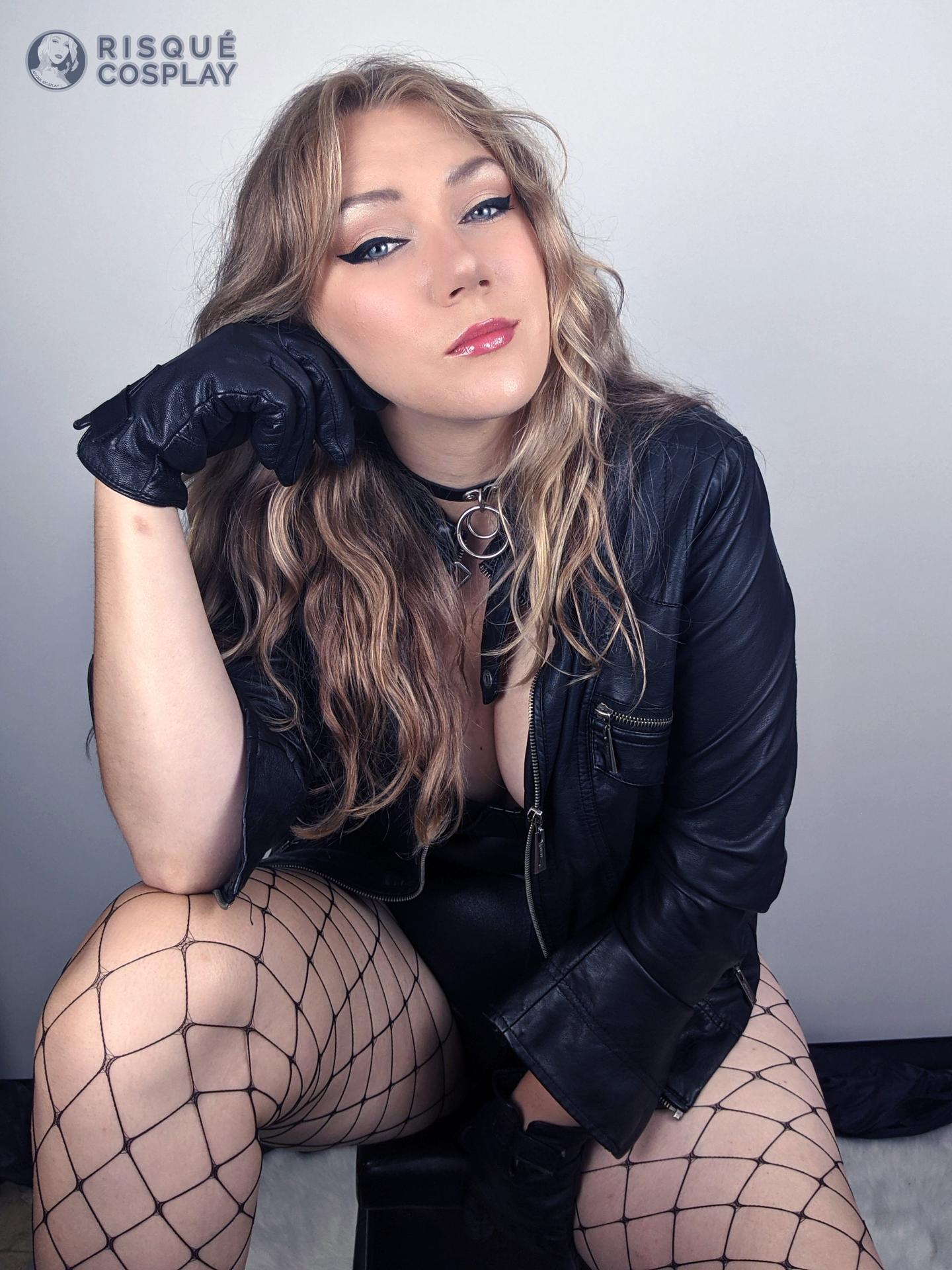 Bellatrix Bandit Femdom