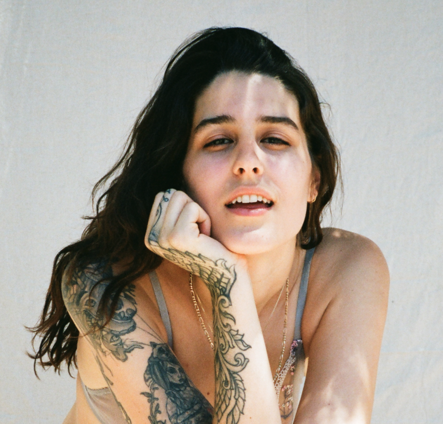 Photo HD Allie Oops - 1