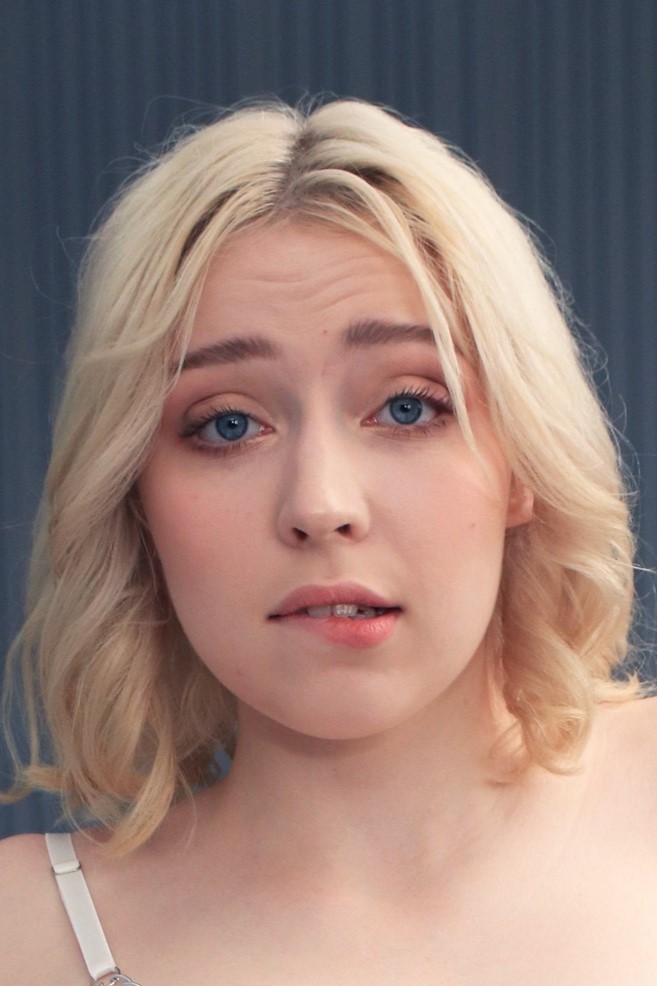 Photo HD Kira Viburn - 6