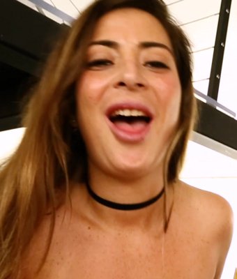 Photo HD Charlie Harper - 1