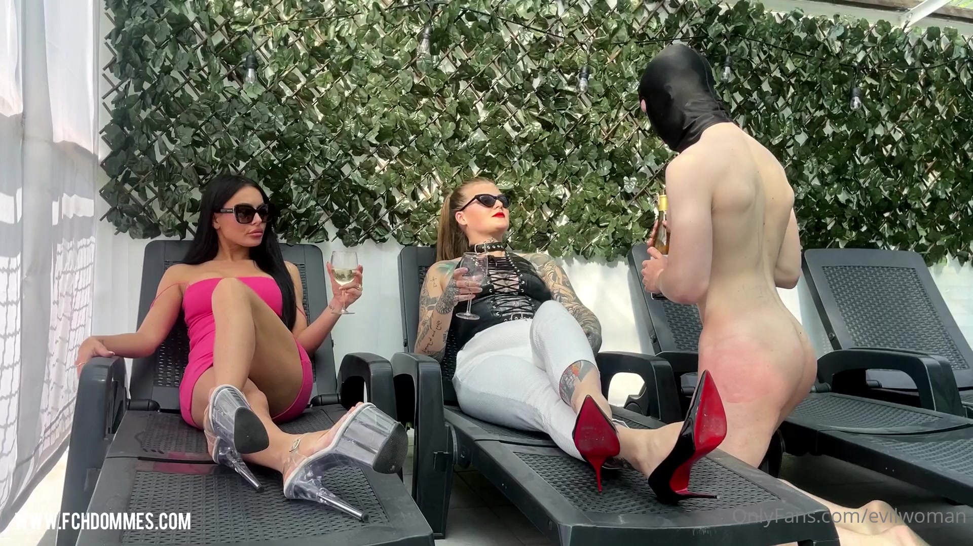 Relaxing time on the tarrace