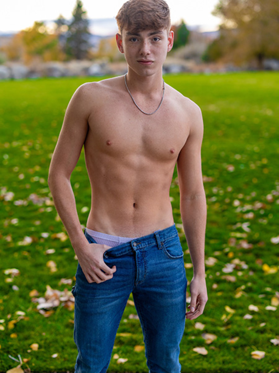 Photo HD Tony Castelli - 4