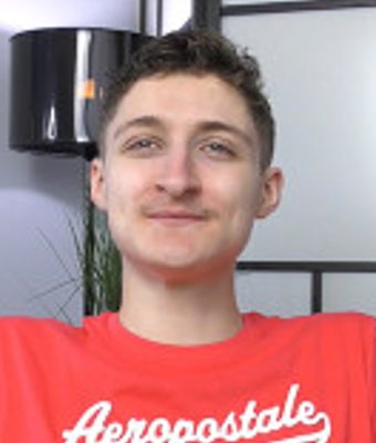 Aaron Lennox Broke Straight Boys