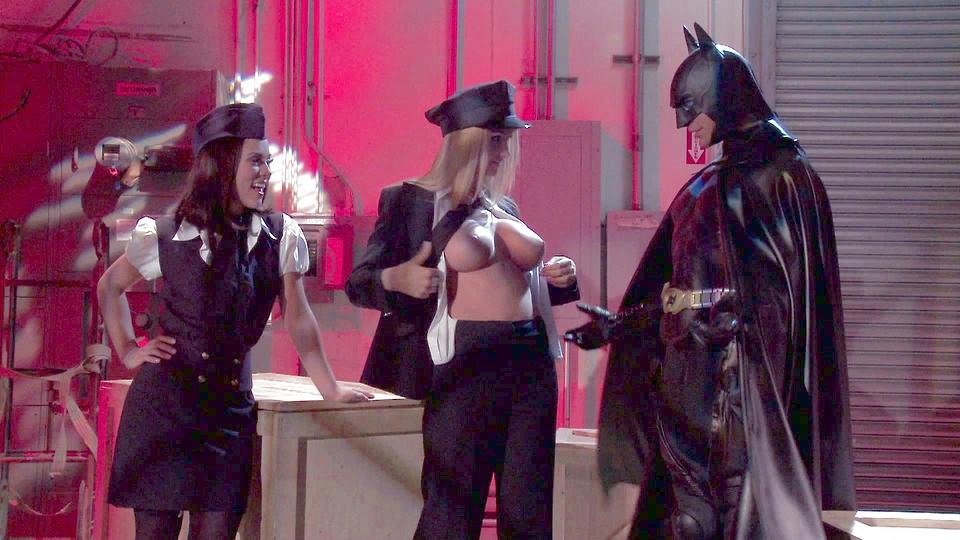 Blake Rose and Kristina Rose find Batfuck irresistible with his big cock