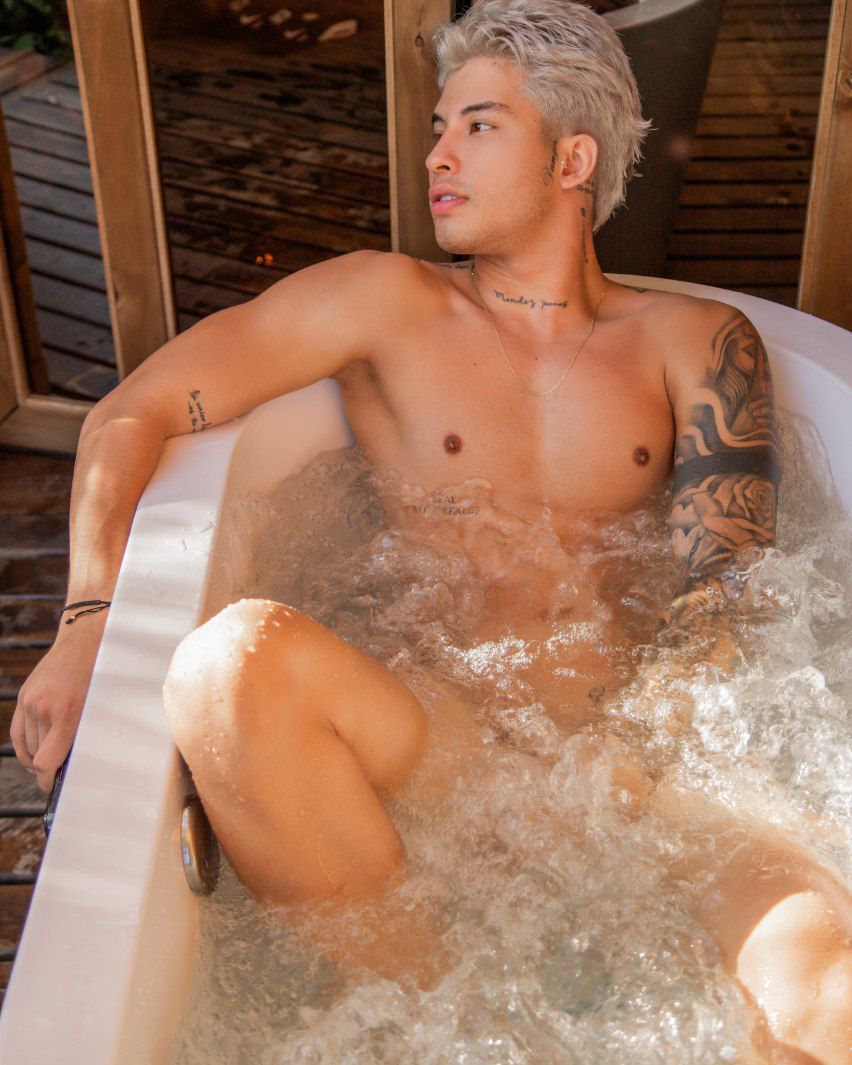 Photo HD Danner Mendez - 4