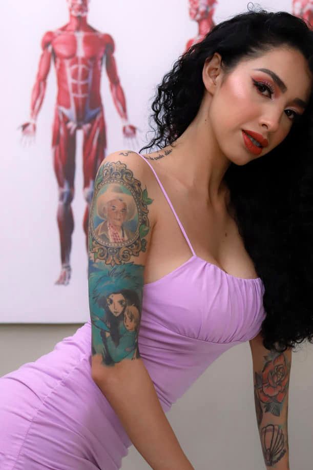 Kitzia Suárez Interracial