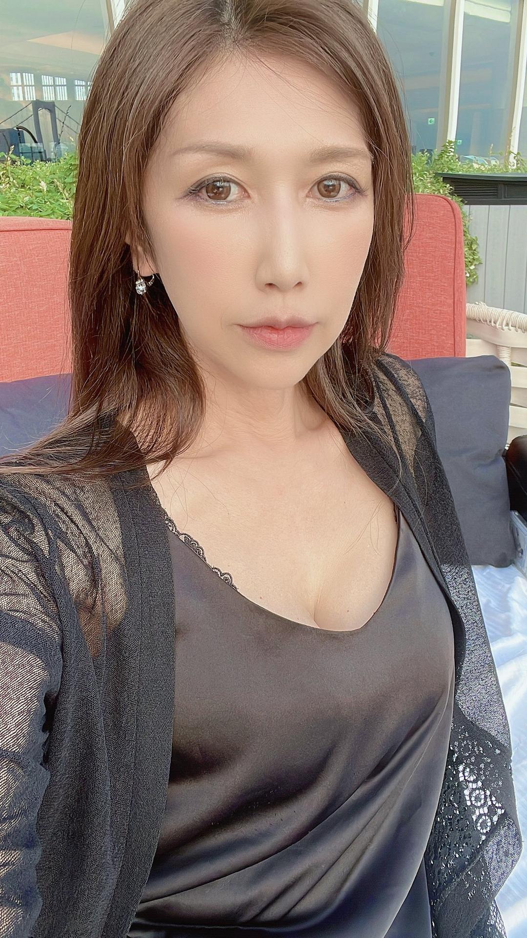 Ryoko Iori Domination