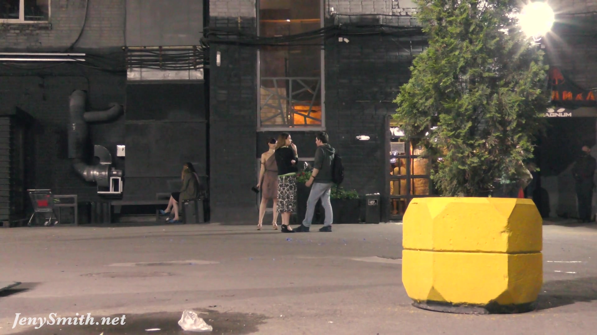 They hired a promo girl but she didn't put on panties...