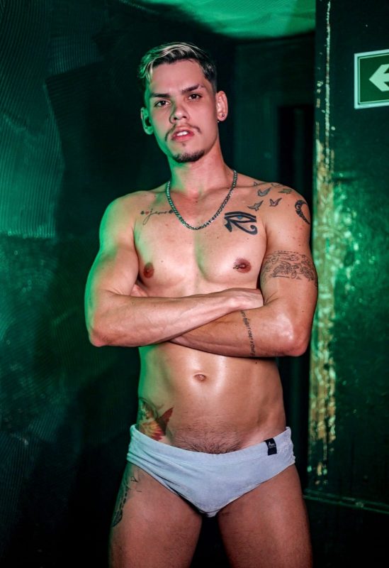 Photo HD Nicolas Cairo - 1