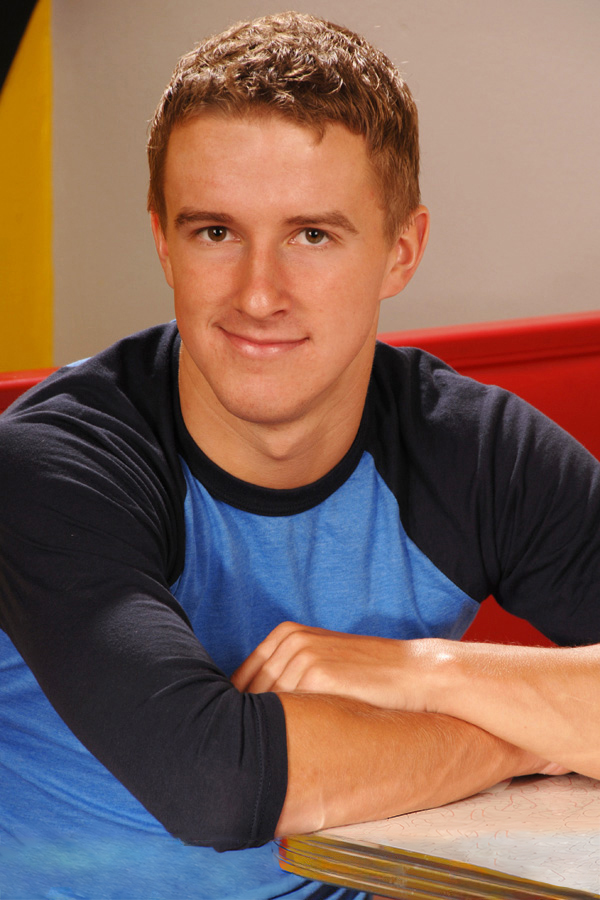 Photo HD Tucker Vaughn - 6