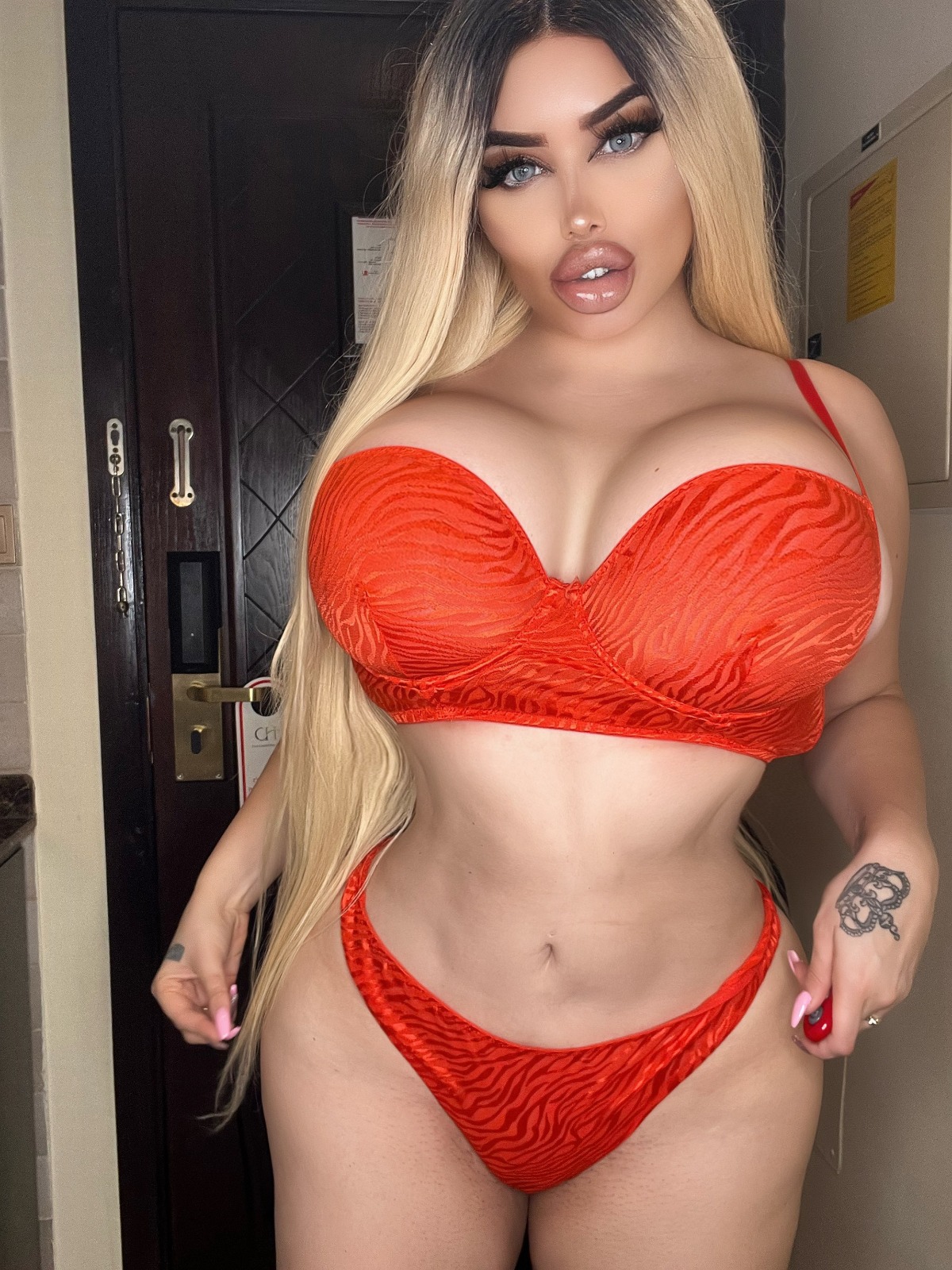 Bibi Bugatti Scoreland