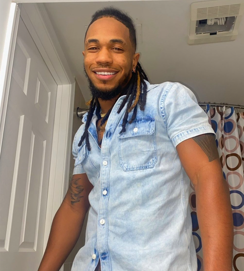 Photo HD Burgundy - 1