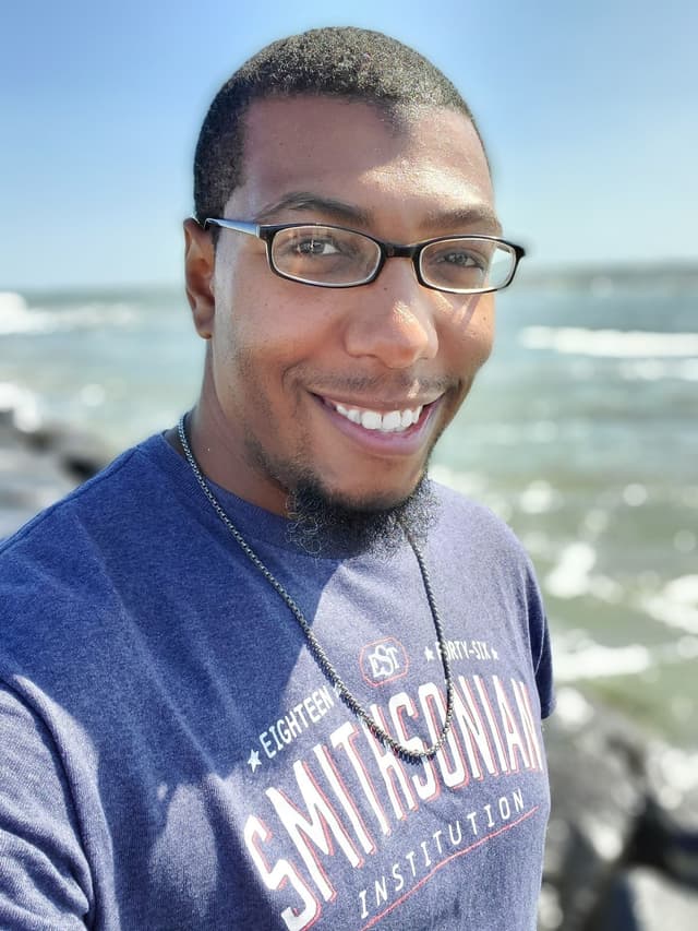 Tommy Magnum Gorge profonde