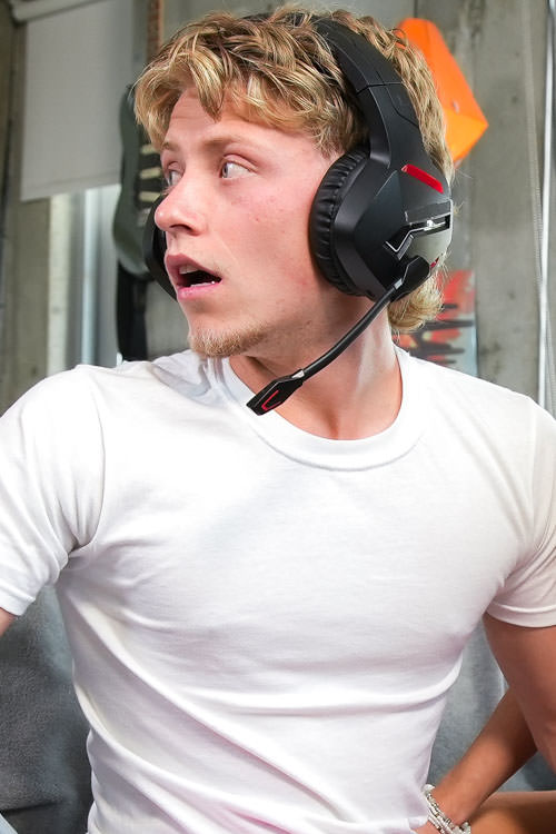 Photo HD Parker Sims - 3