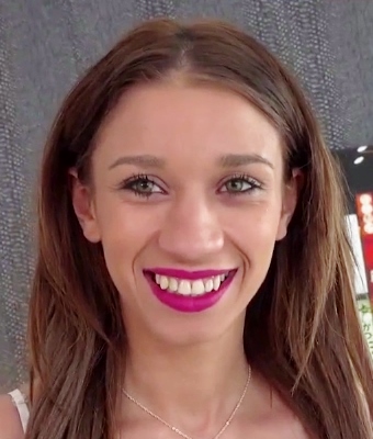 Dalhia Heavy On Hotties