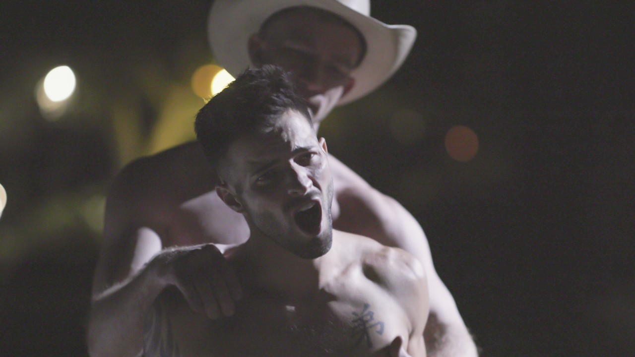 Painful Love, Scene 1