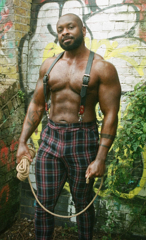 Axel Reigns Anulingus