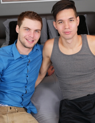 Ronan Kennedy Fucks Issac Lin Raw