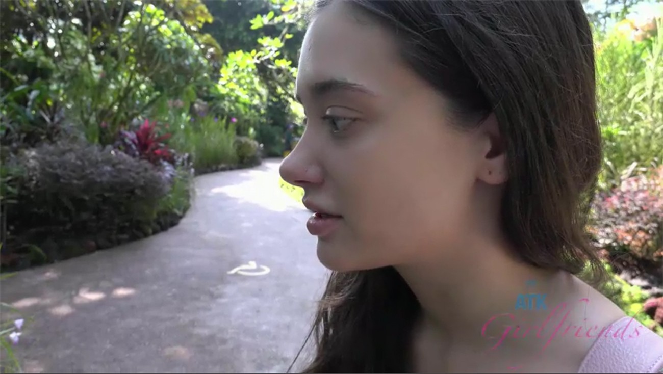 You Creampie Into Skinny Babe POV Style (Gia Page)