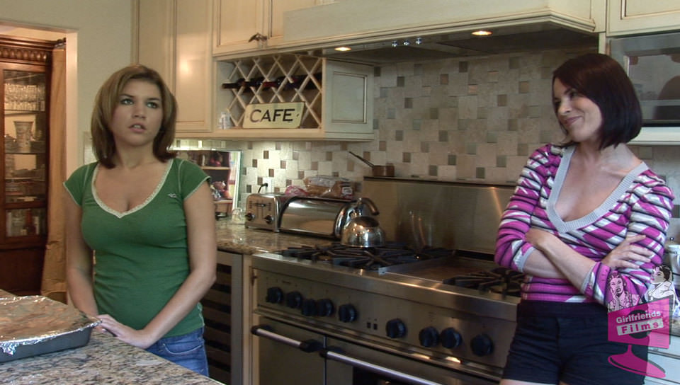 Imperfect Angels #06 Scene 3