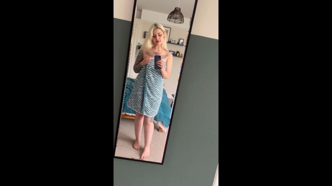 Mirror Censored Video