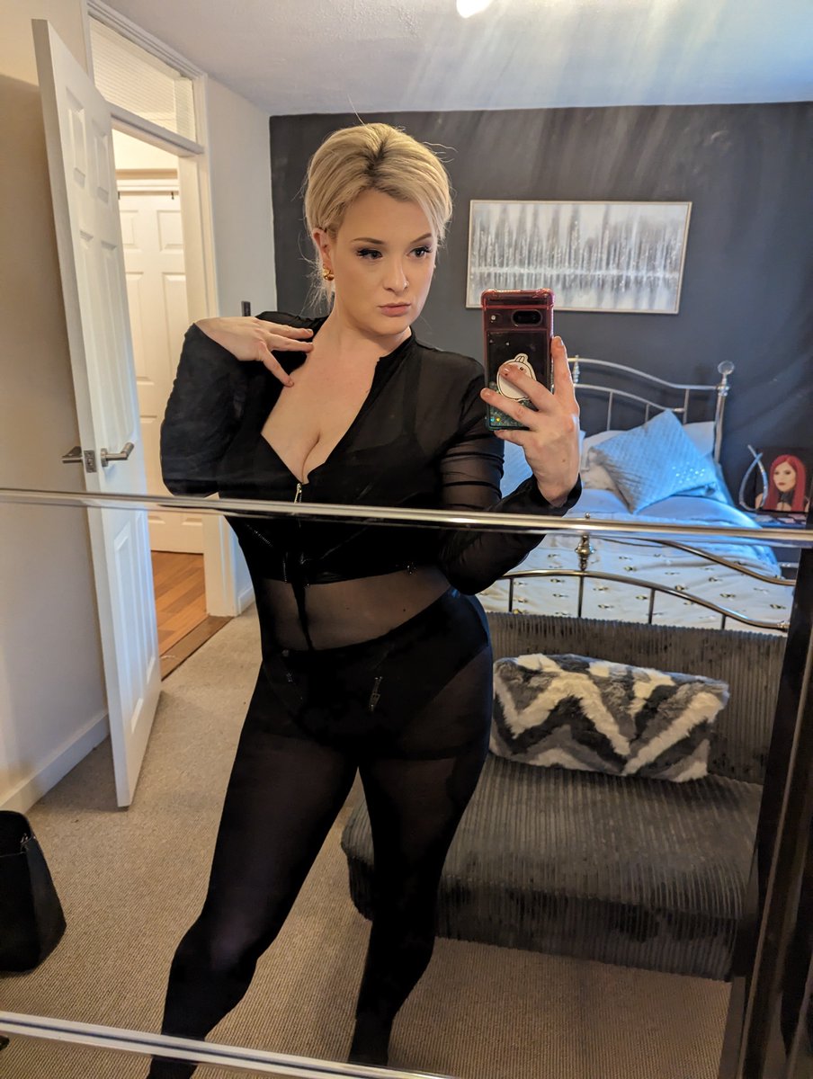 Diana Von Rigg Fisting