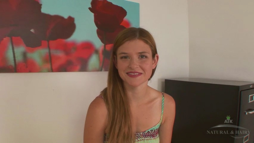 Lara Brookes vibrator masturbation session