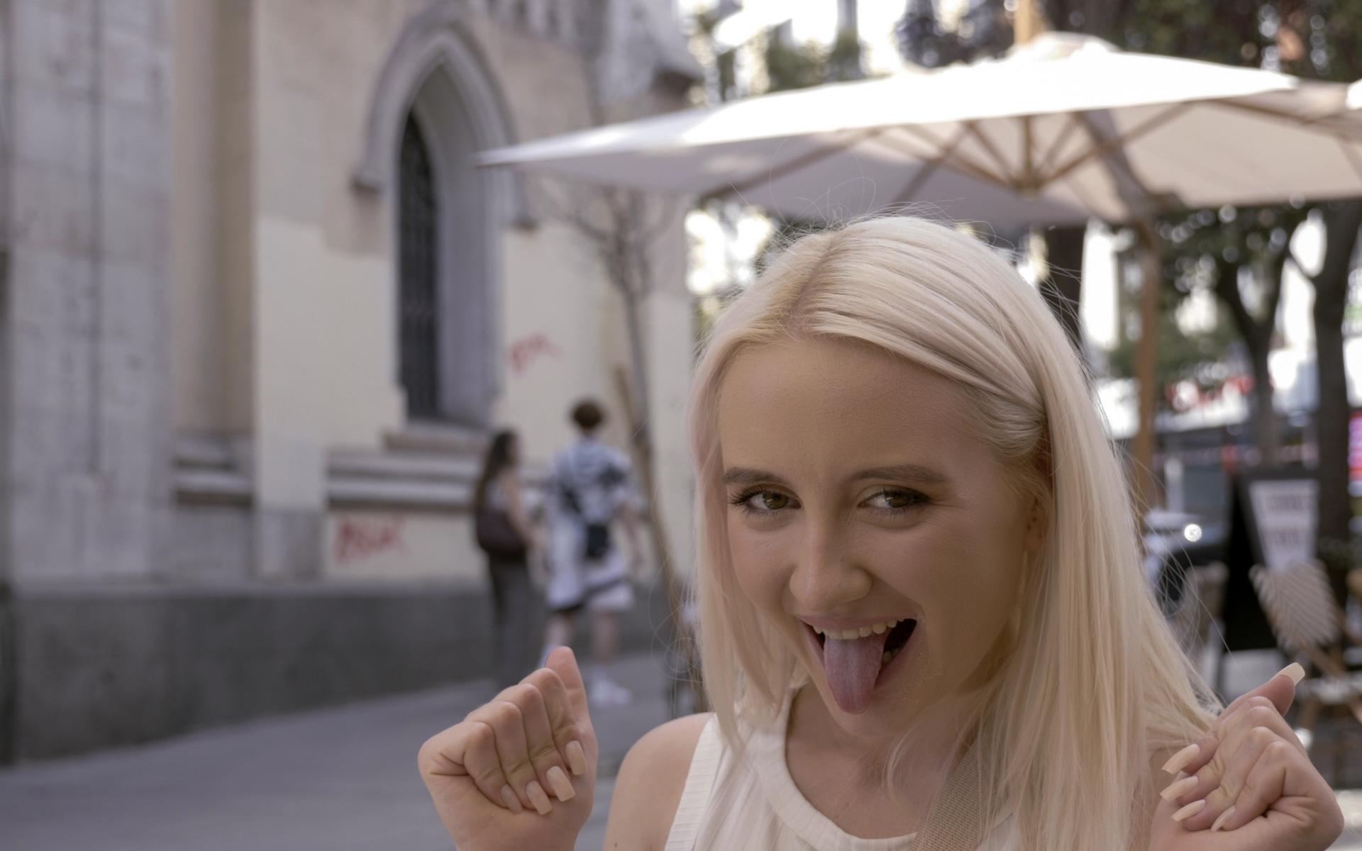 Daruma Rai #1 - Interview before Bukkake