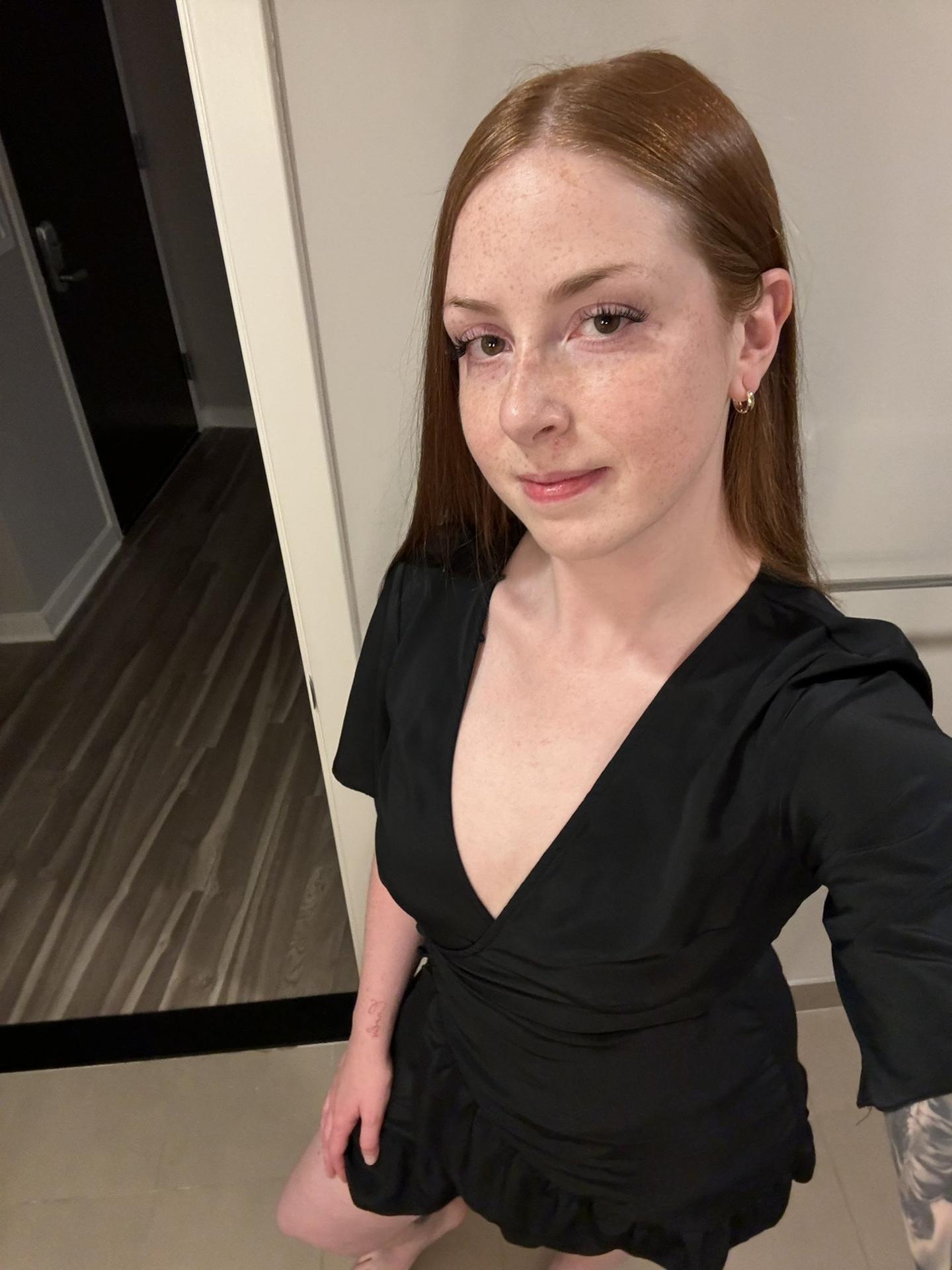 Photo HD Allison Bloom - 2