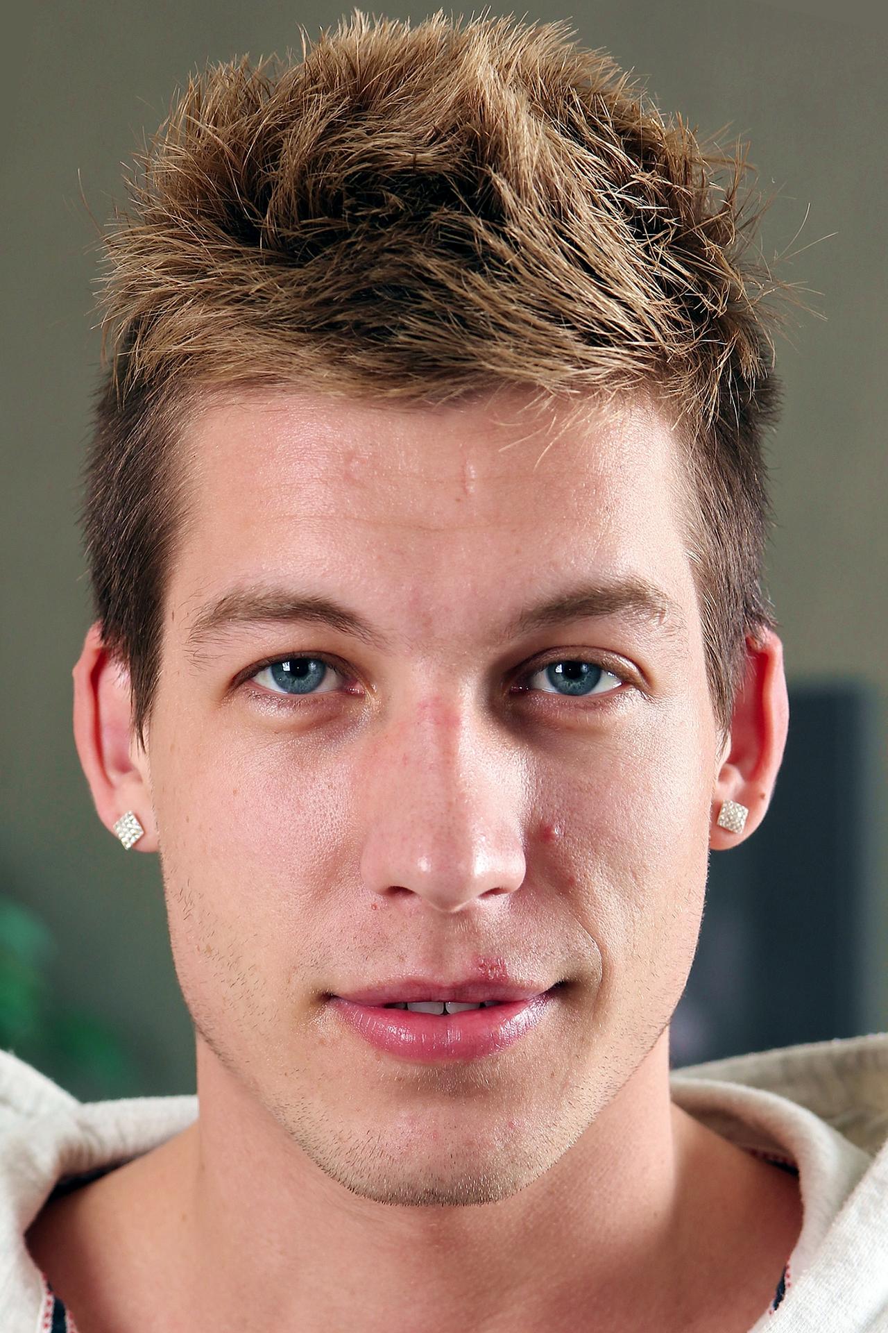 Francisco Ruck Female Agent