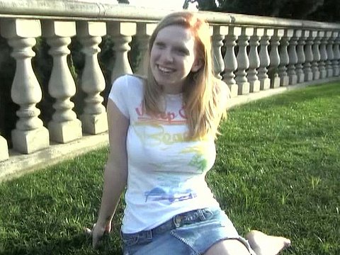 Chloe Kez has big breasts for an amateur