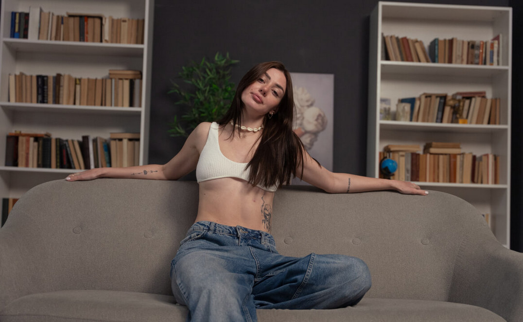 2YK Bombshell Tease